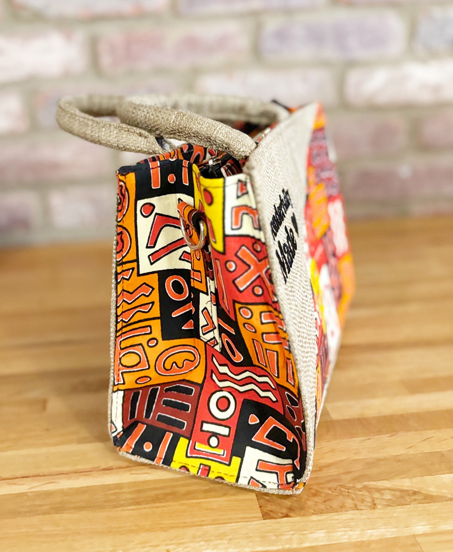 Inspo mid Tote bag with message