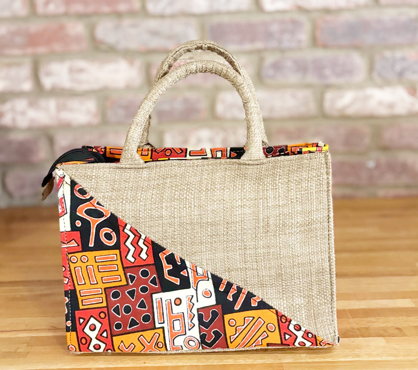 Inspo mid Tote bag with message